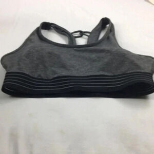 AViA  sport  bras L.